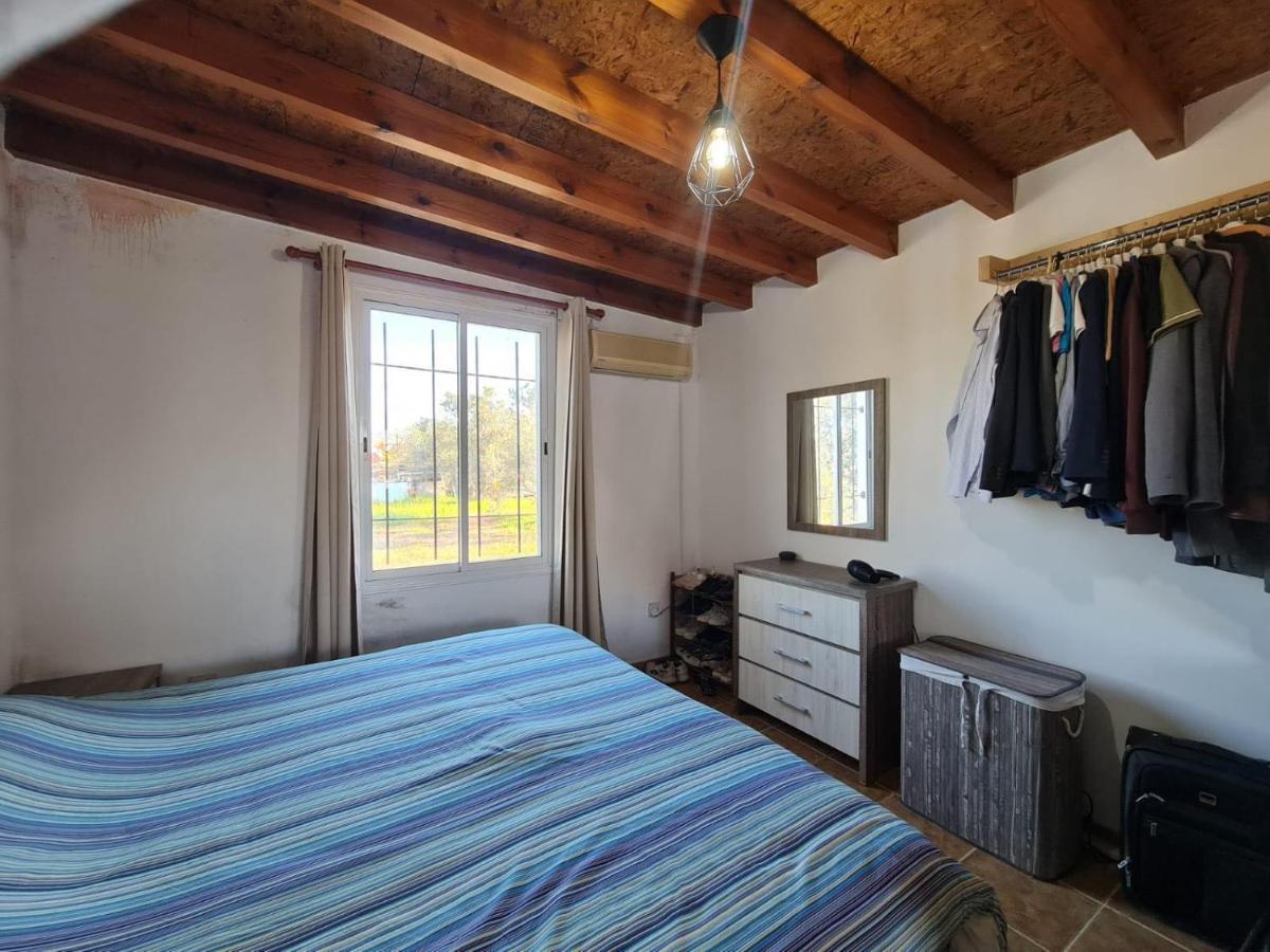 Spacious Studio In Yeroskipou Koloni Luaran gambar